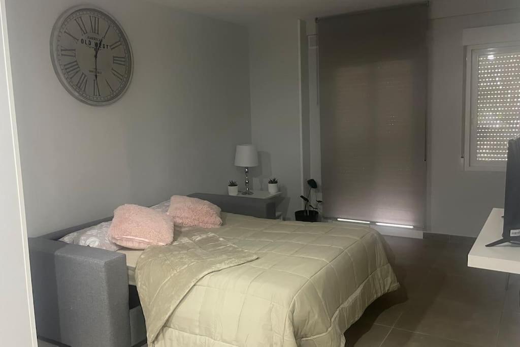 Apartamento Moderno Y Coqueto En Playa San Juan Аликанте Екстериор снимка