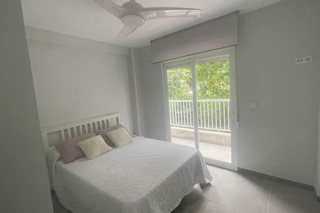 Apartamento Moderno Y Coqueto En Playa San Juan Аликанте Екстериор снимка